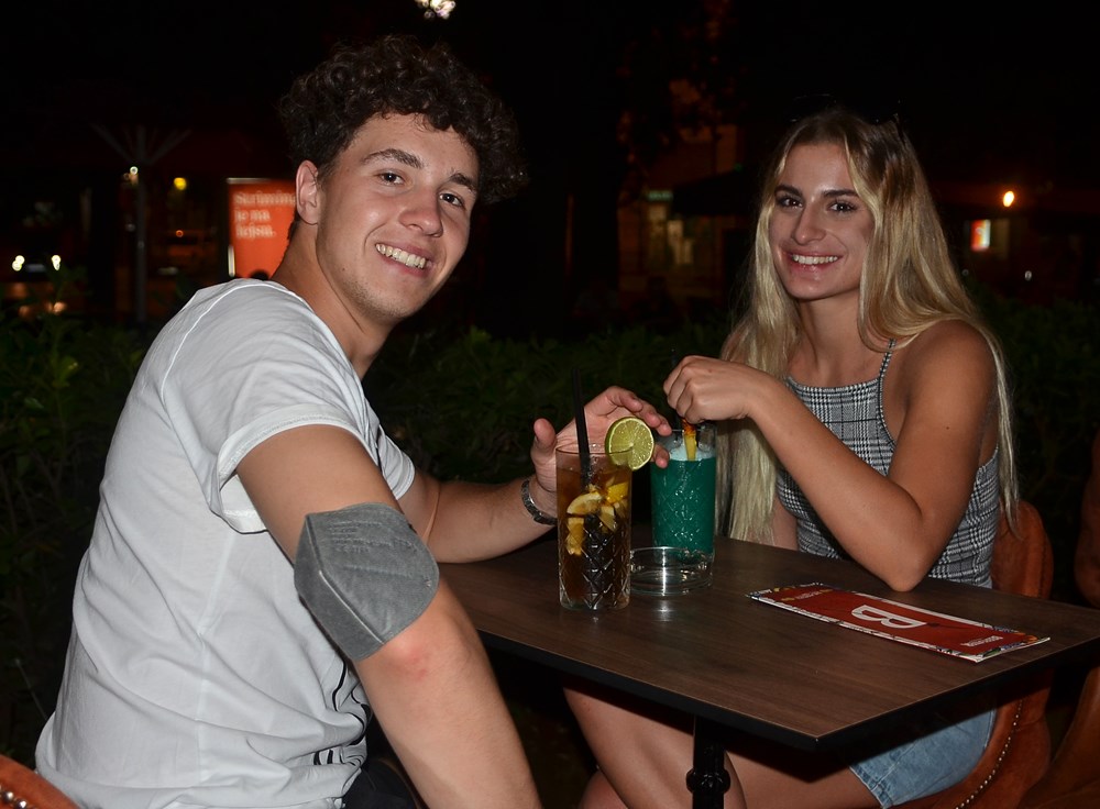 Noćni život u Puli (Snimila Ružica Koraca)